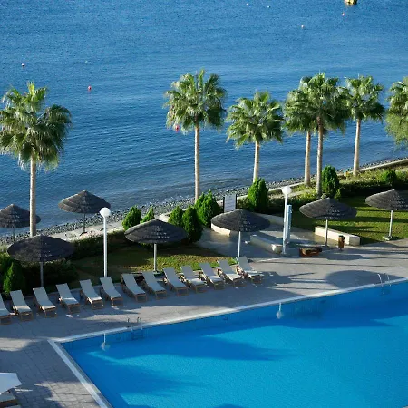 Atlantica Miramare 4* Lemesos