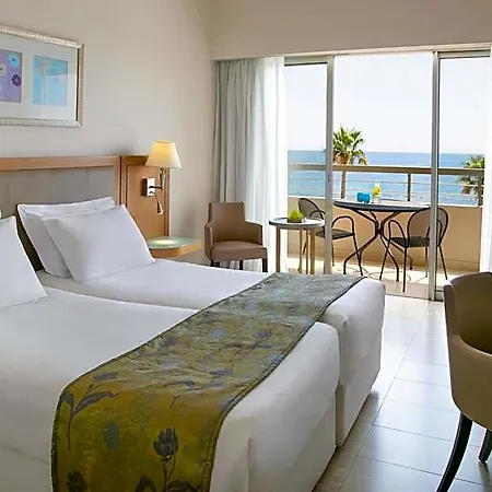 Отель Atlantica Miramare Лимасол