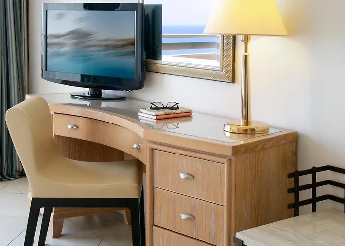 Atlantica Miramare Hotel 4*