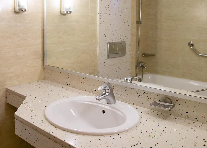 Hotel Atlantica Miramare 4*