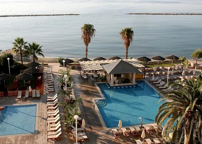 Atlantica Miramare 4* Limisso