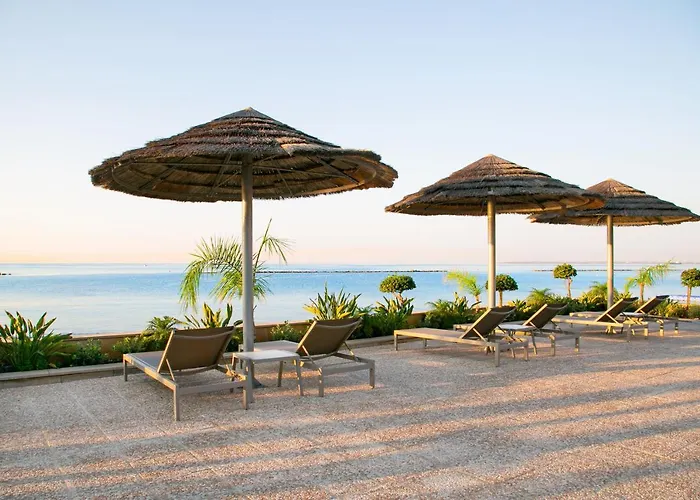 Atlantica Miramare 4* Limassol